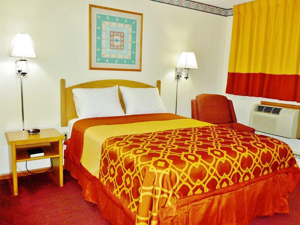 Royal Rest Motel Chariton エクステリア 写真