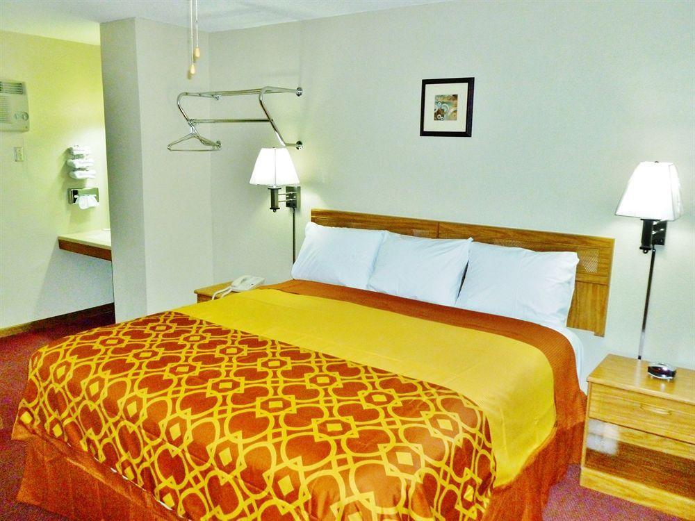 Royal Rest Motel Chariton エクステリア 写真