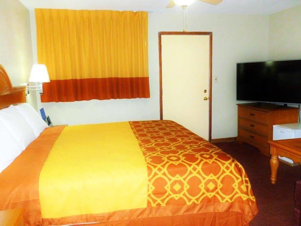 Royal Rest Motel Chariton エクステリア 写真