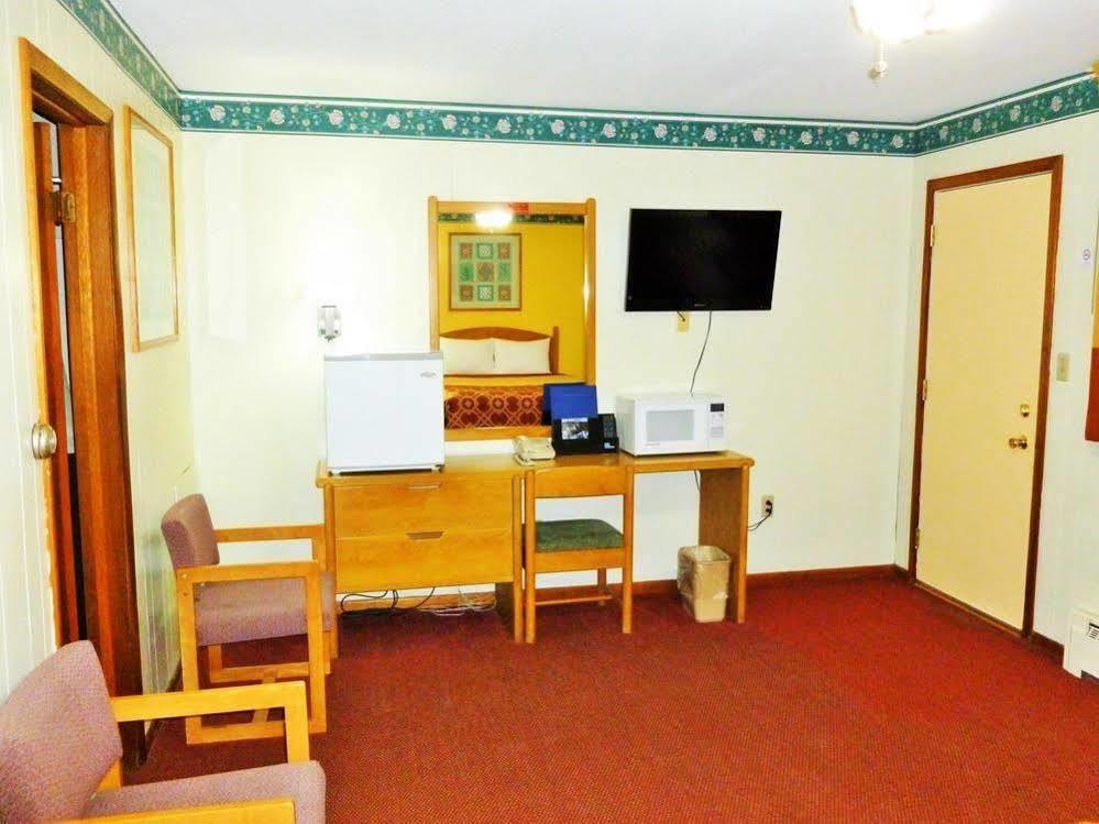 Royal Rest Motel Chariton エクステリア 写真